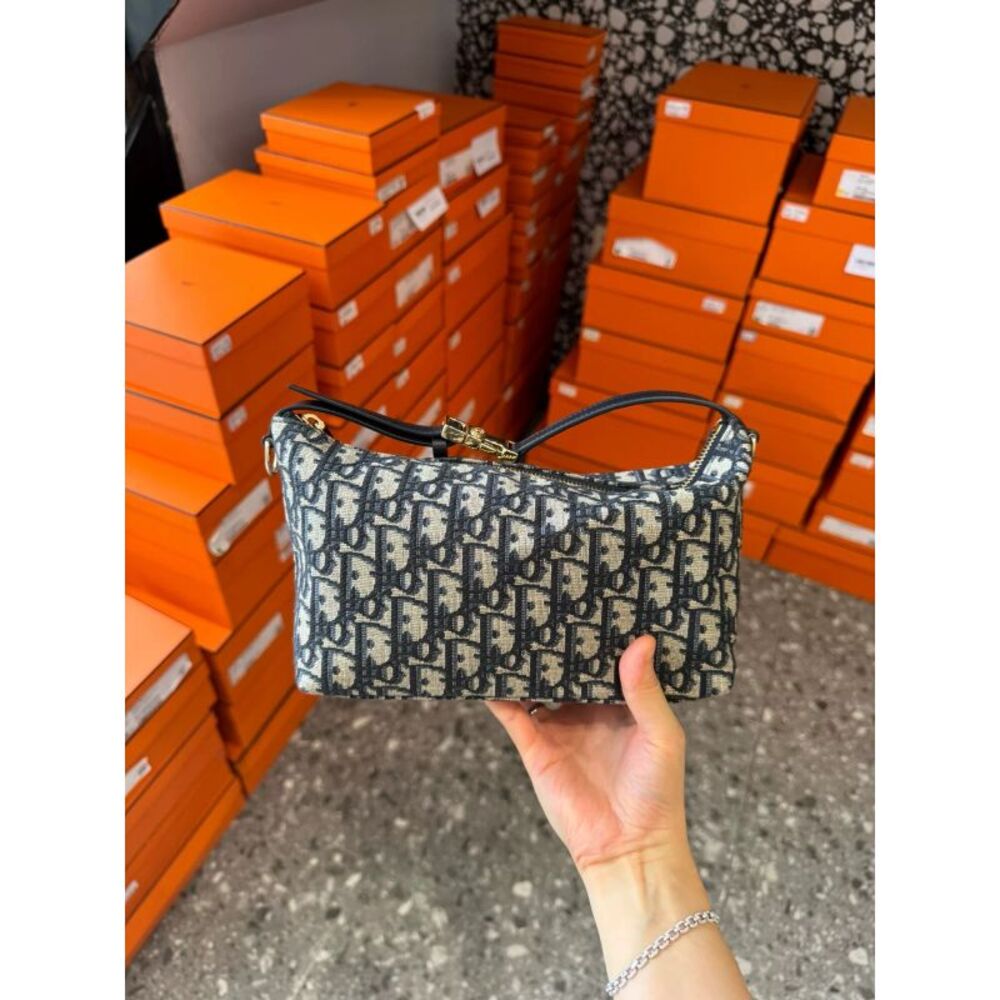 Dior Women Pre-Loved Bag Very Good Condition
